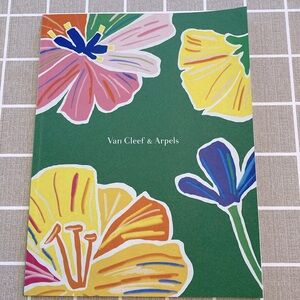 Van Cleef & Arpels Booklet